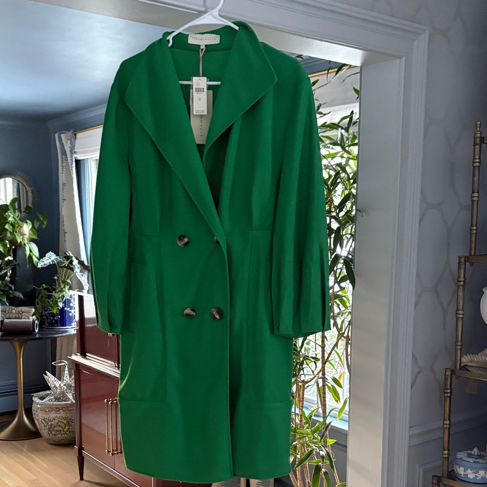 Elegant Green Women's Trench Coat from Anthropologie